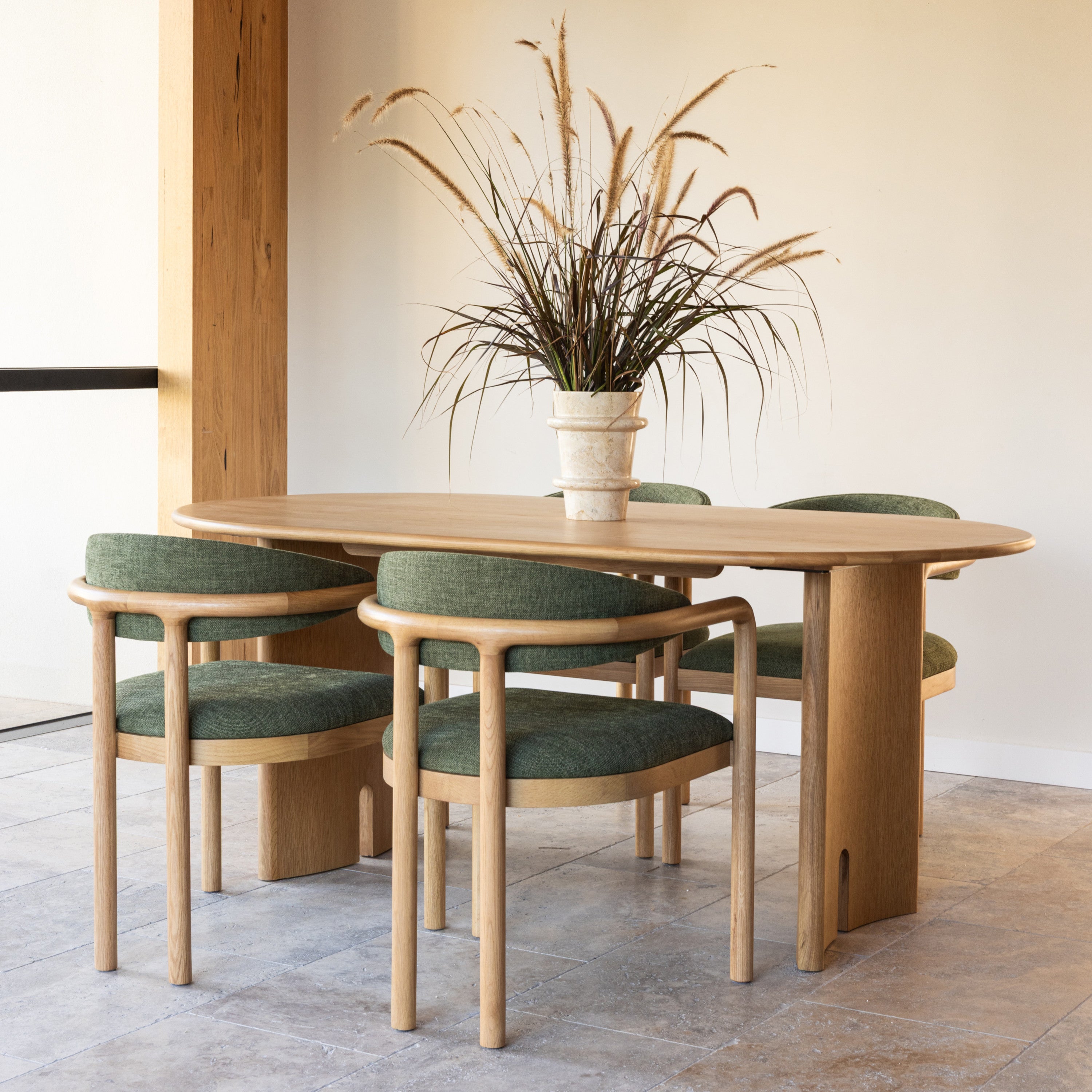 Luno-Oval-Dining-Table-180x100cm-Oak--RL1011--lifestyle-1-sq