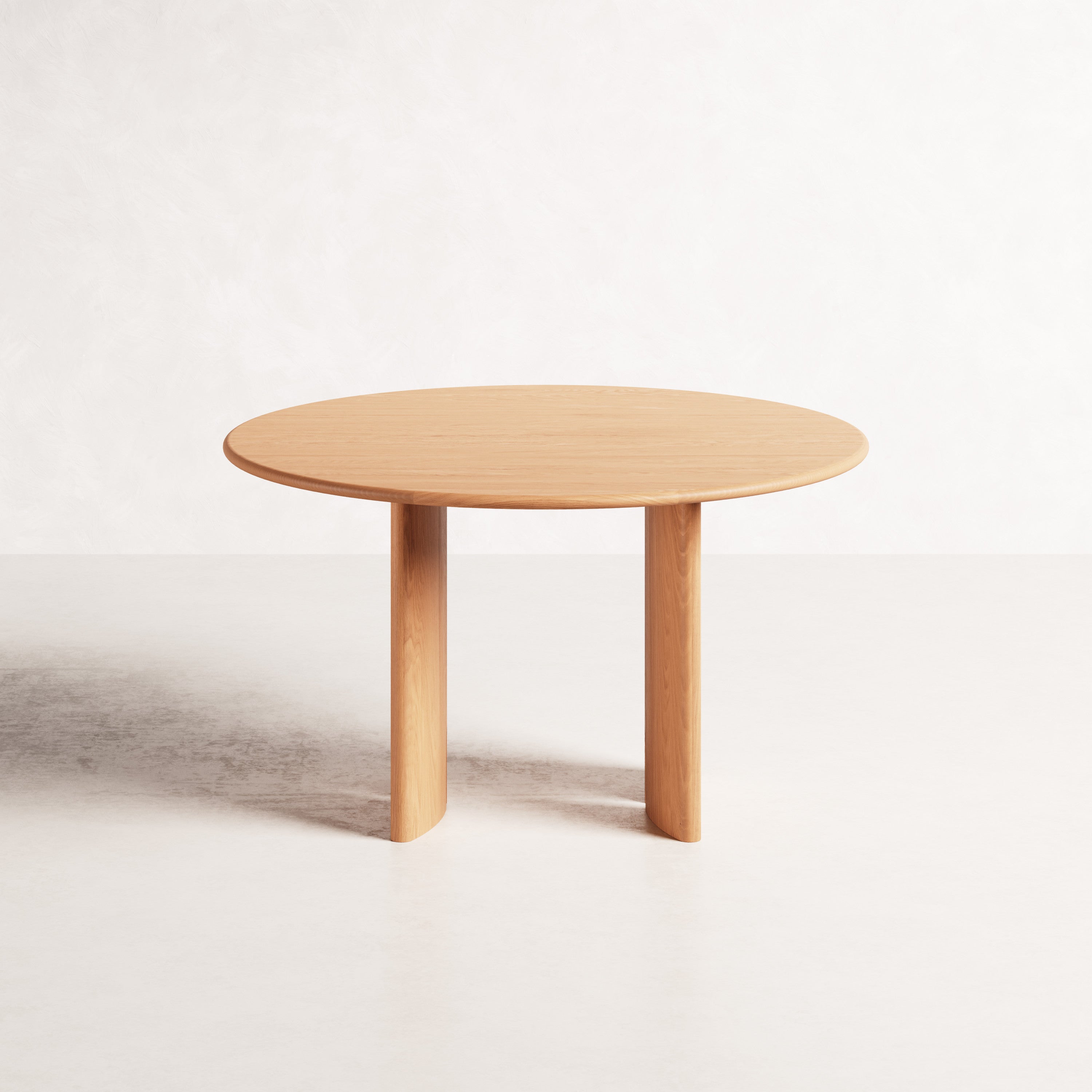 Luno-Round-Dining-Table-Oak-130cm--RL1013--cam-e0016.jpg