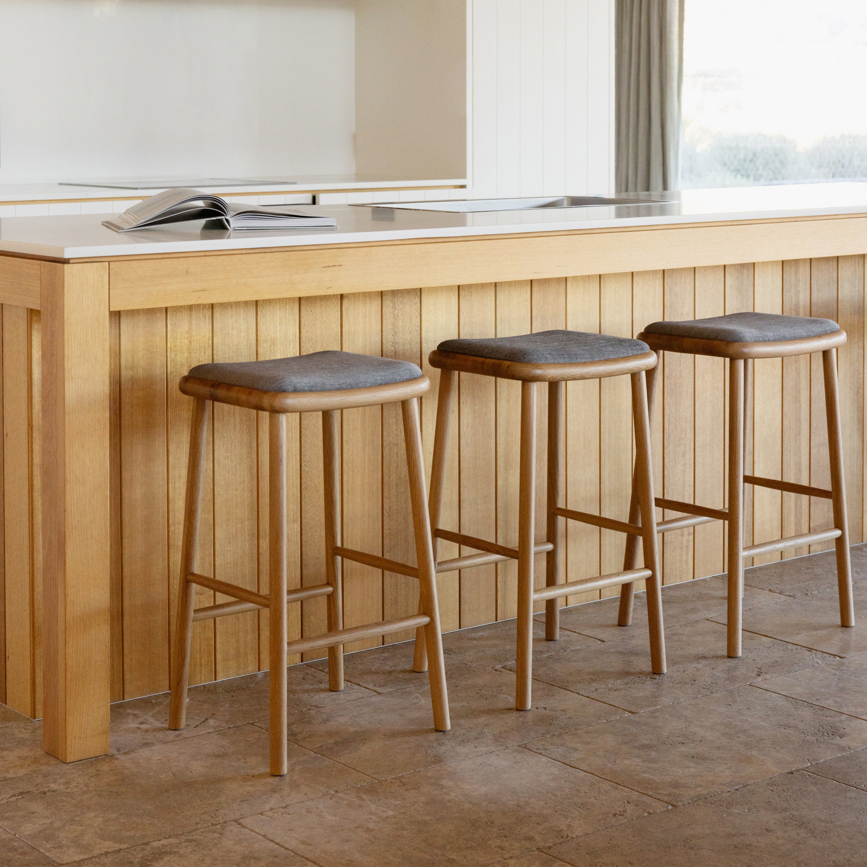 anton-bar-stool-oak-pewter-grey-fabric-DF8CA1--lifestyle-1-sq
