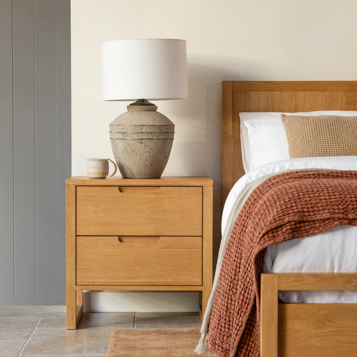 bruno-bedside-table-xl-2-drawers-oak--BC1AAB--lifestyle-sq