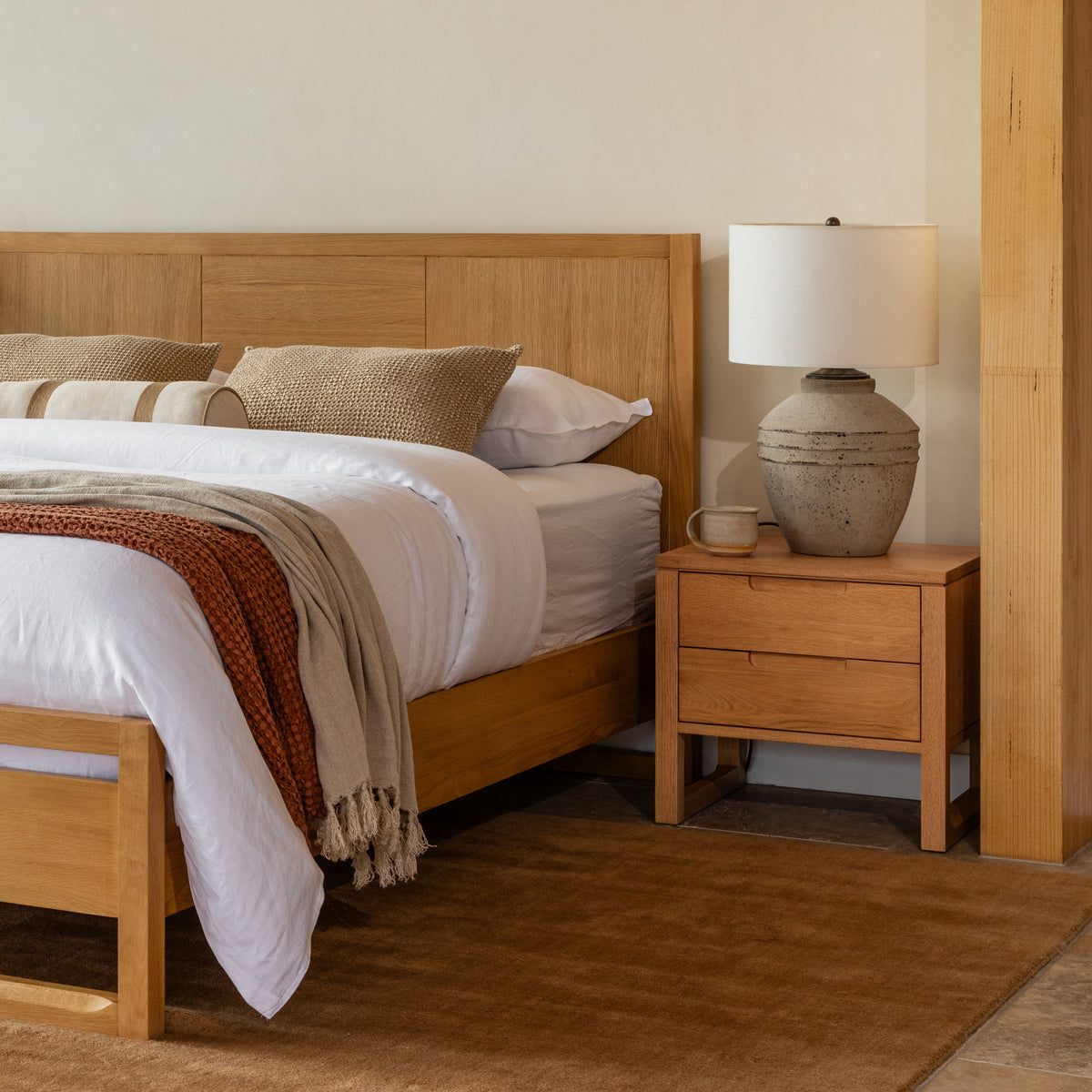 bruno-queen-bed-oak-bedside-freya-toasted-rug--SHARED--lifestyle-4-sq