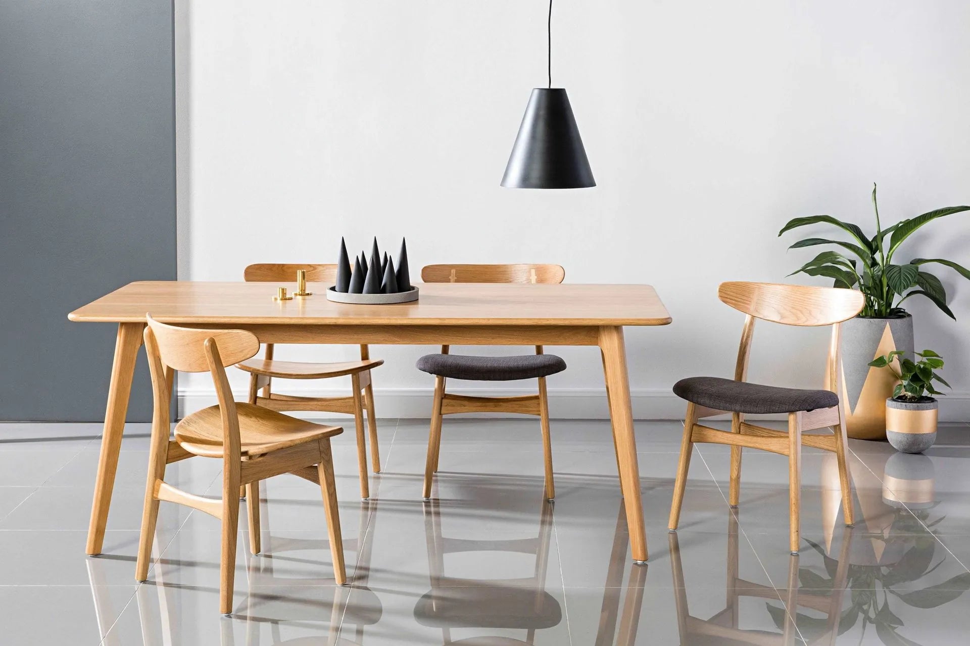 Magnus Dining Chair Light Gray Fabric Solid American Oak
