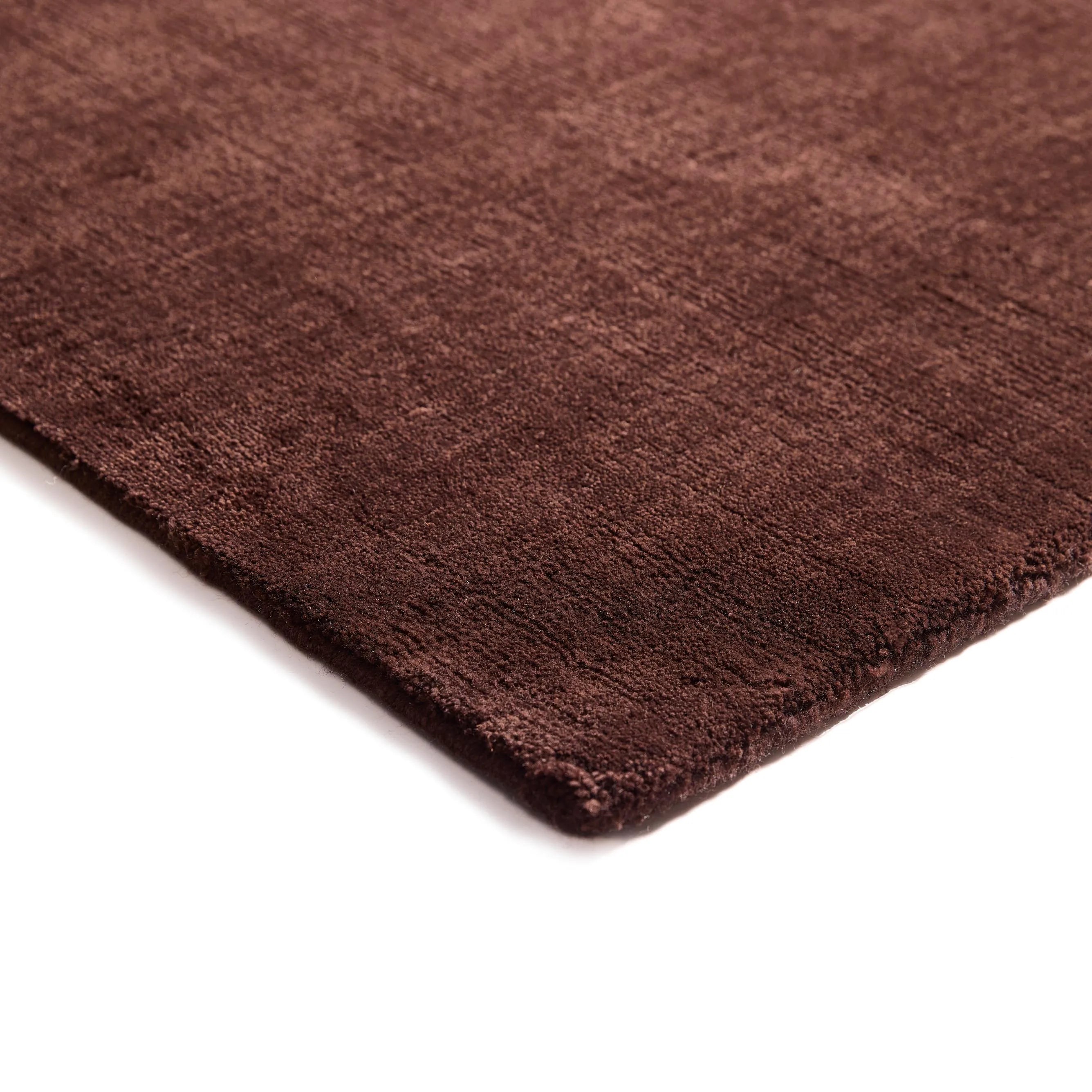 iconbydesign-freya-nz-wool-rug-chocolate-brown--SHARED--studio-a_detail-corner.webp