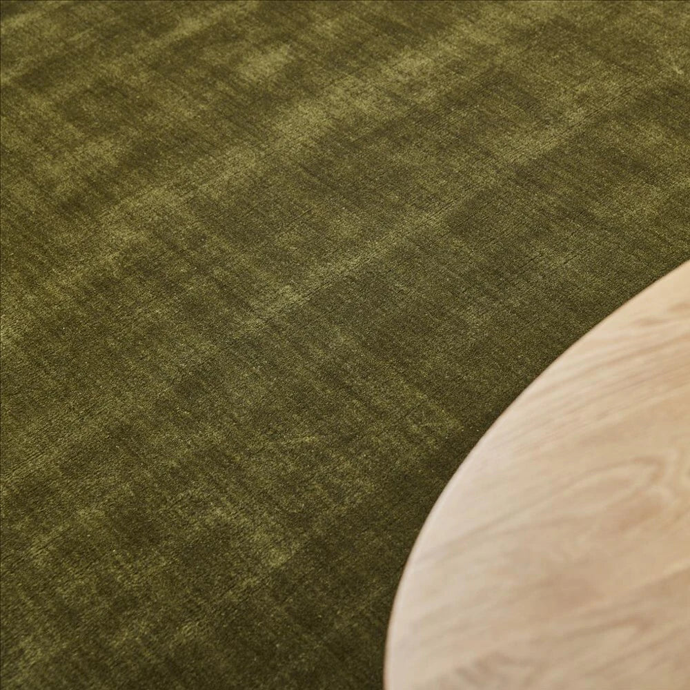 iconbydesign-freya-nz-wool-rug-nori-green--SHARED--lifestyle-3_detail-texture-b.webp