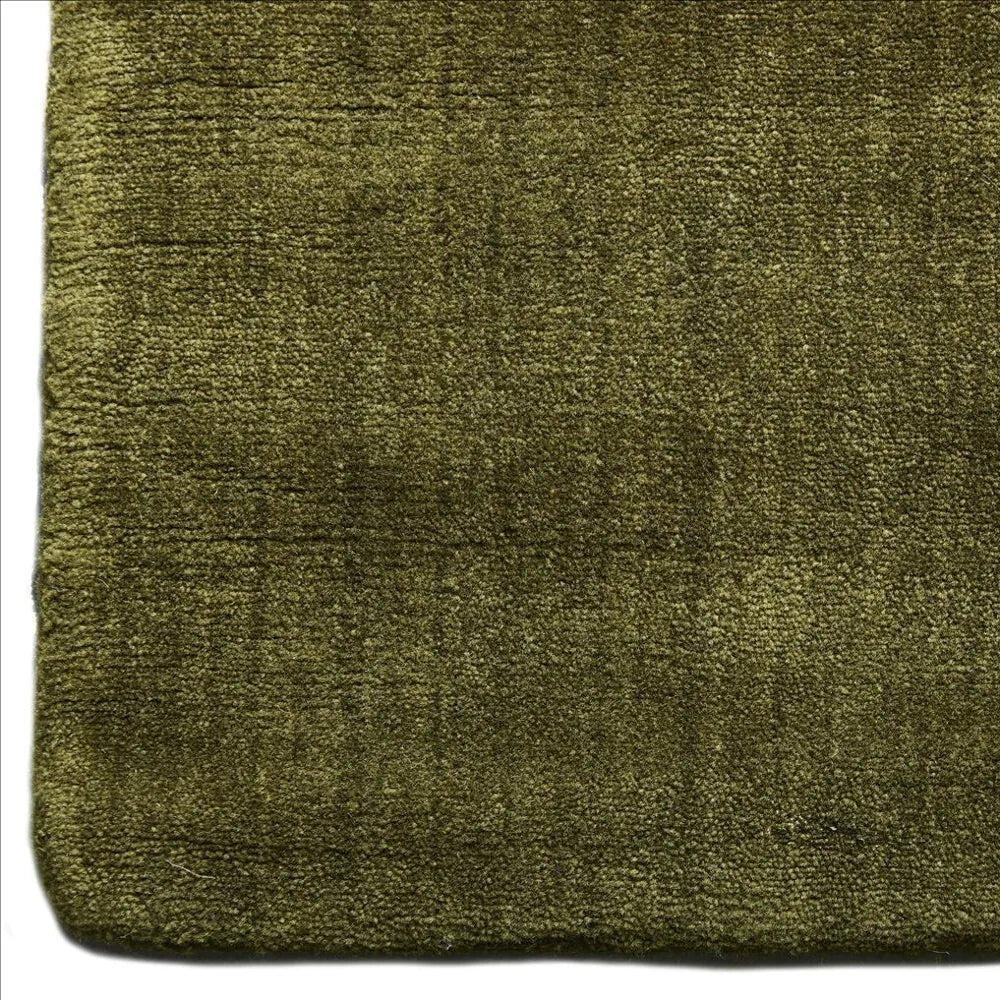 iconbydesign-freya-nz-wool-rug-nori-green--SHARED--studio-a_detail-corner.webp