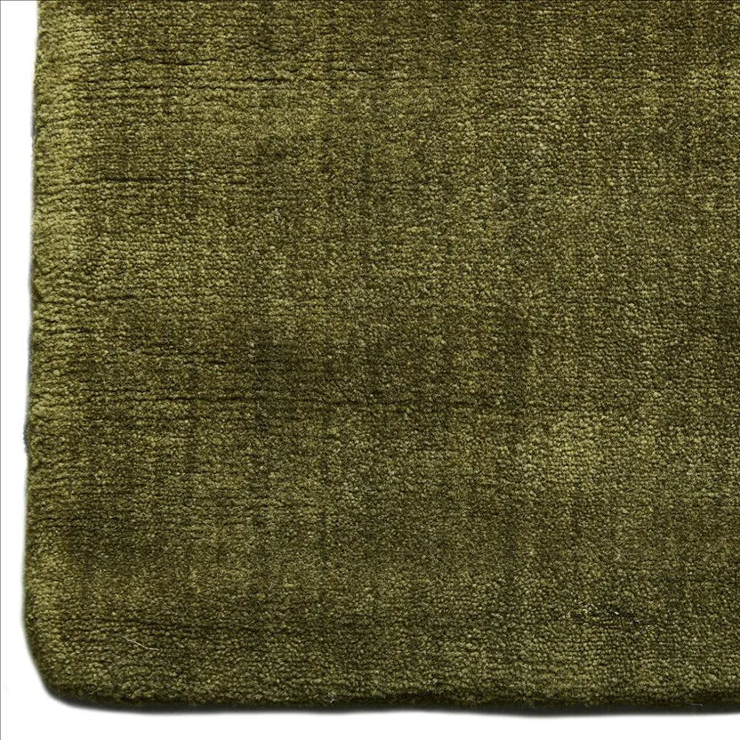 iconbydesign-freya-nz-wool-rug-nori-green--SHARED--studio-a_detail-corner.webp