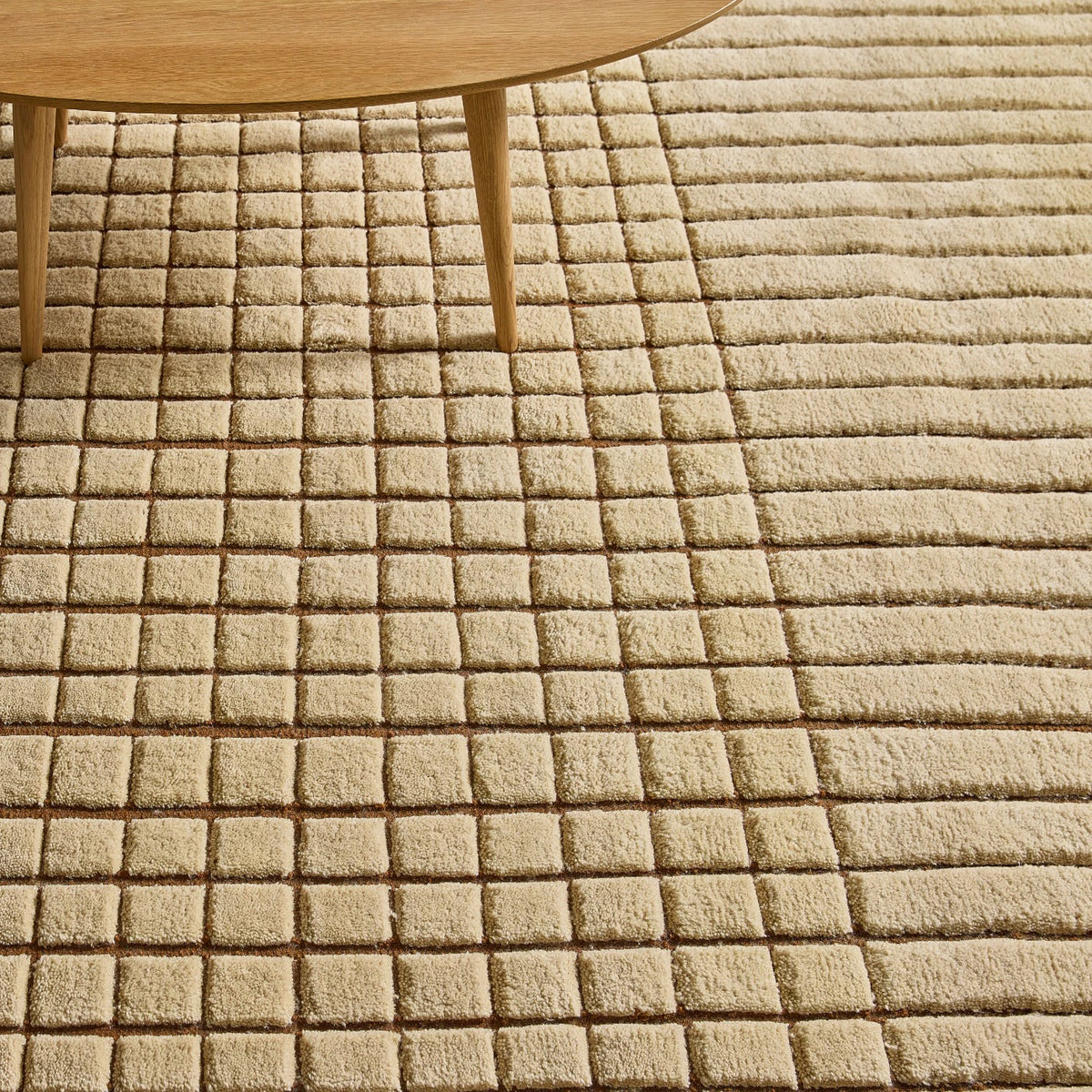 iconbydesign-gerda-nz-wool-rug-butter-cream--SHARED--lifestyle-2_detail-texture-b.webp