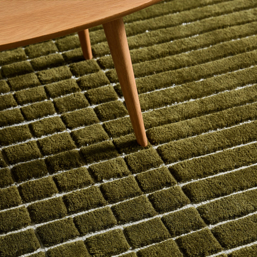 iconbydesign-gerda-nz-wool-rug-nori-green--SHARED--lifestyle-1_detail-texture-b.webp