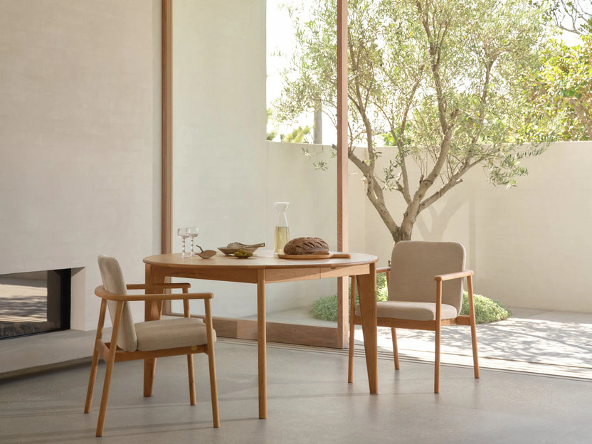 Jackson Dining Table Round Extendable 51-67" x 51" Solid American Oak
