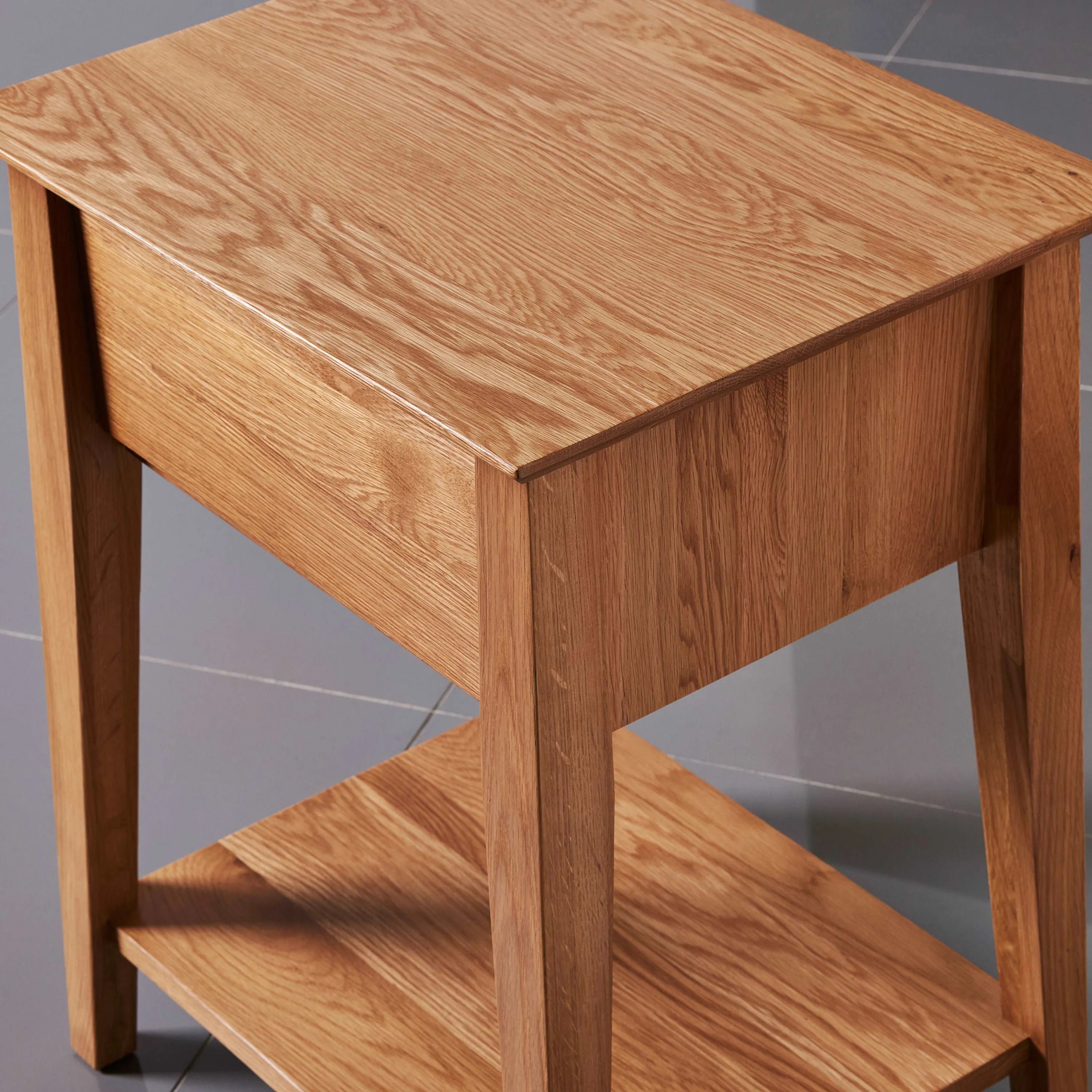 Jolanda Nightstand 1 Drawer 20" x 16" Solid American Oak