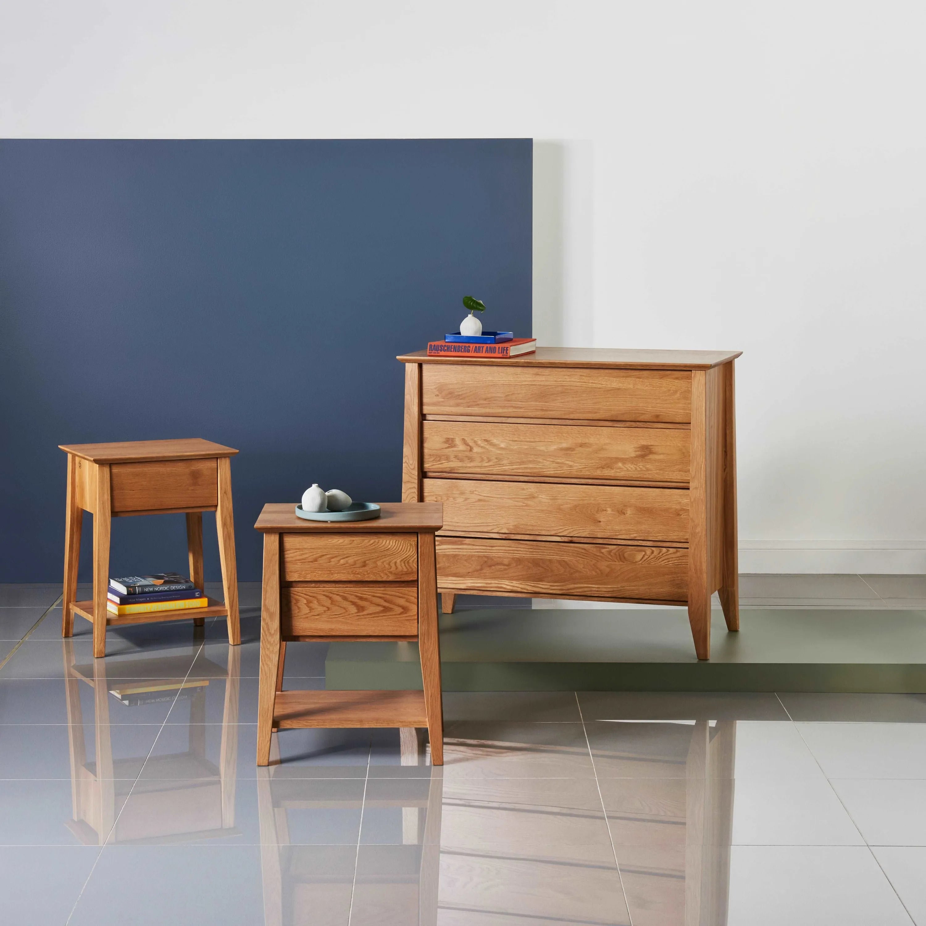 Jolanda Nightstand 1 Drawer 20" x 16" Solid American Oak