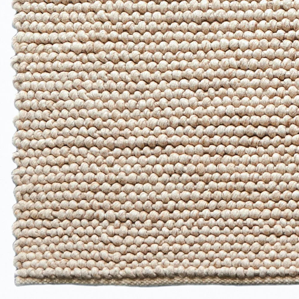 iconbydesign-layla-nz-wool-rug-natural-harvest--SHARED--studio-a_detail-corner.webp