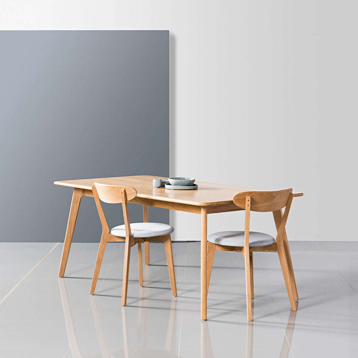 Magnus Dining Table 63" x 35" Solid American Oak