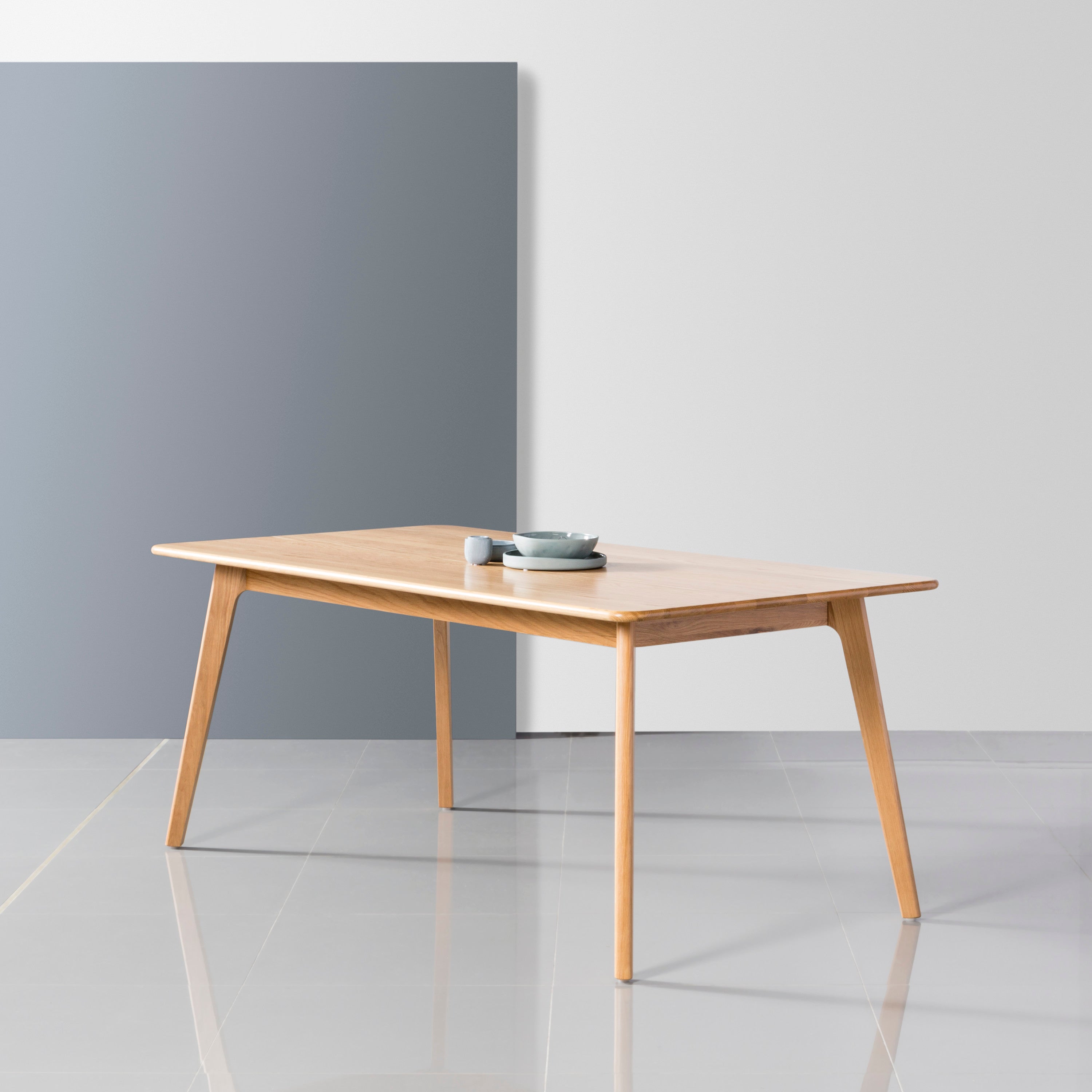 iconbydesign-magnus-dining-table-180x90cm-oak--OW1007--studio-d_staged-5.jpg