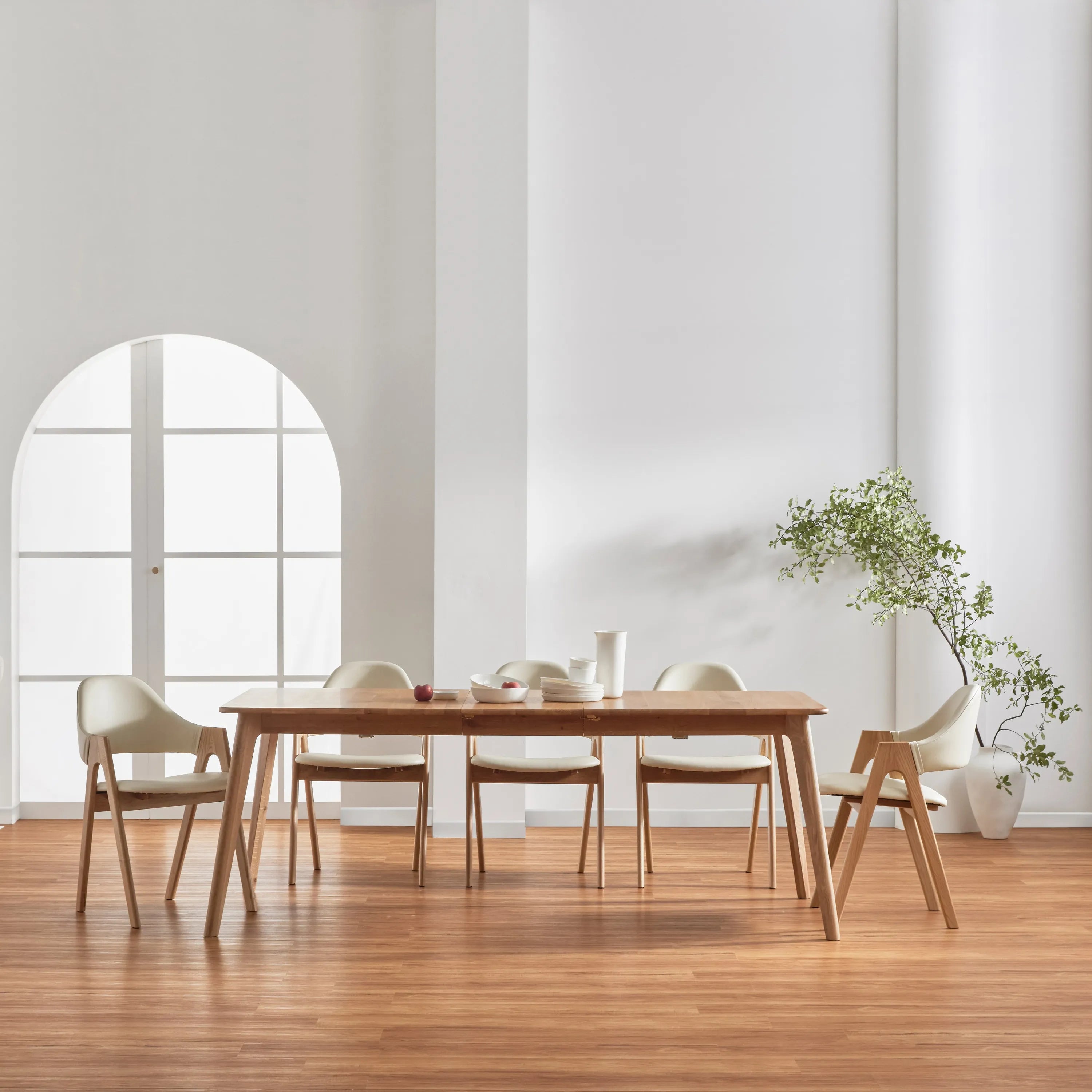 Magnus Dining Table Extendable 63-79" x 35" Solid American Oak