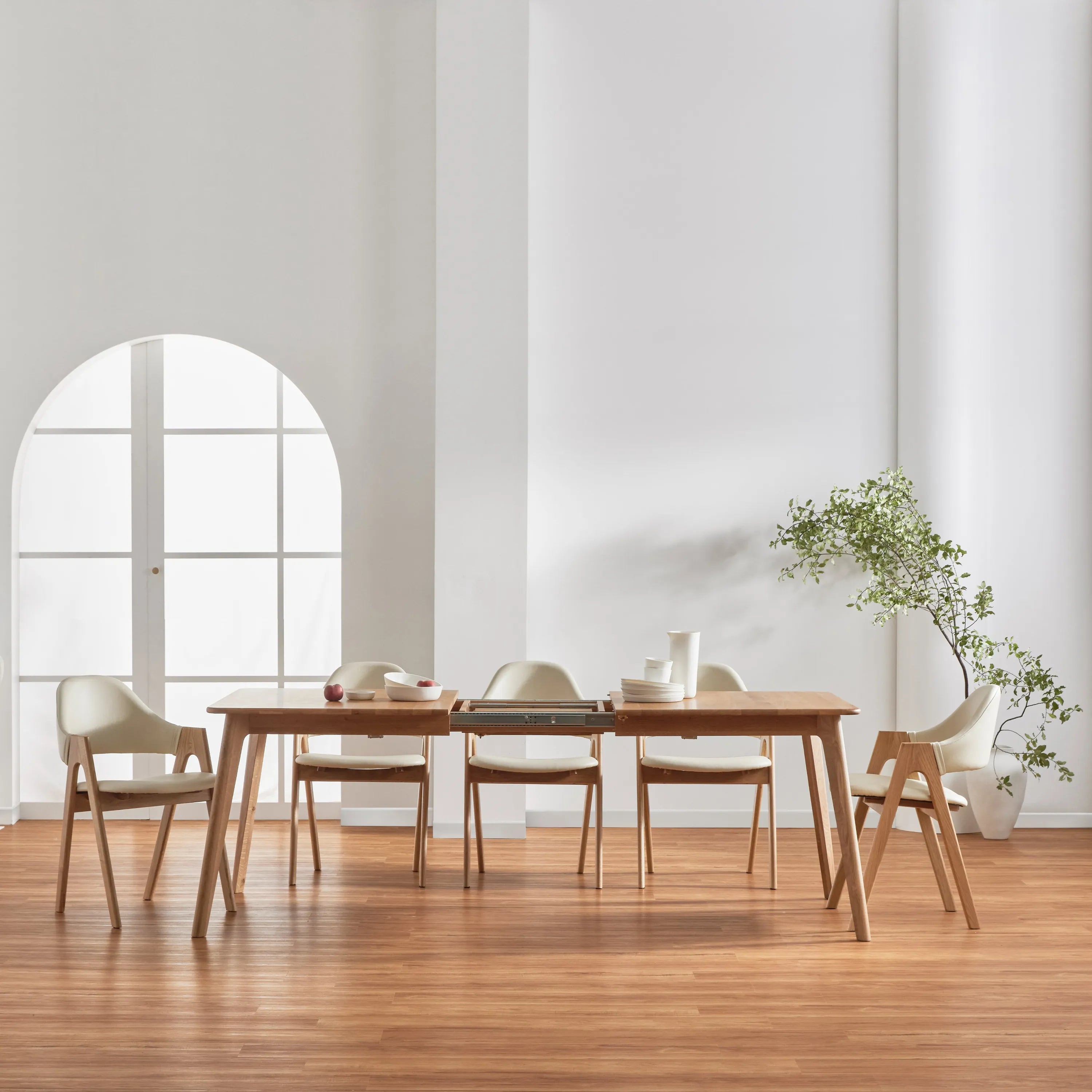 Magnus Dining Table Extendable 63-79" x 35" Solid American Oak