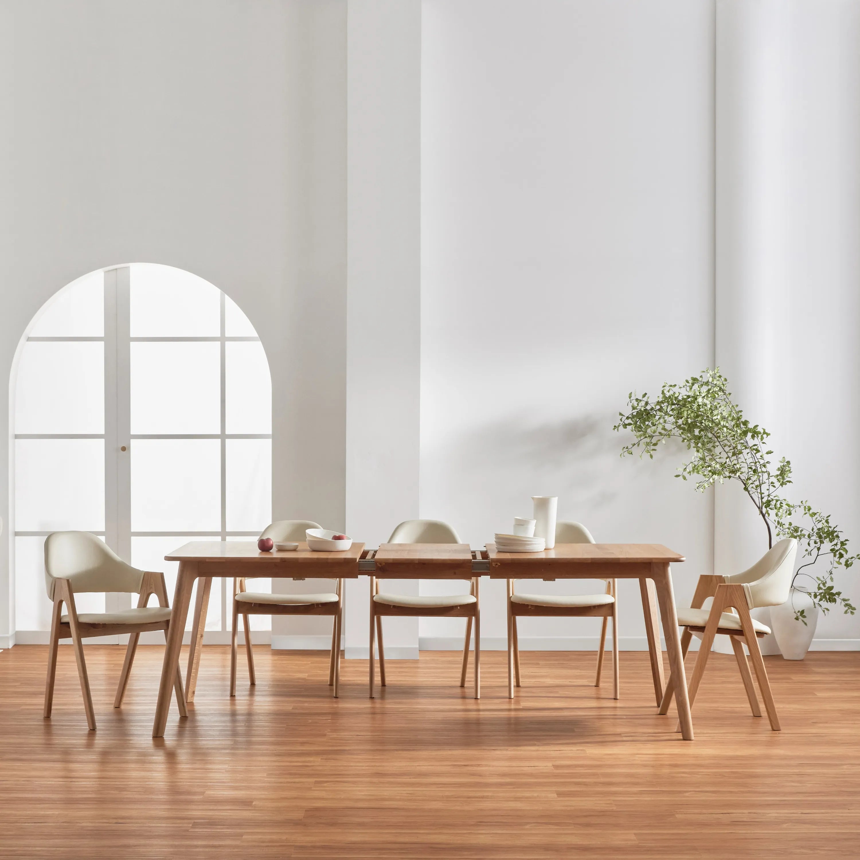 Magnus Dining Table Extendable 63-79" x 35" Solid American Oak