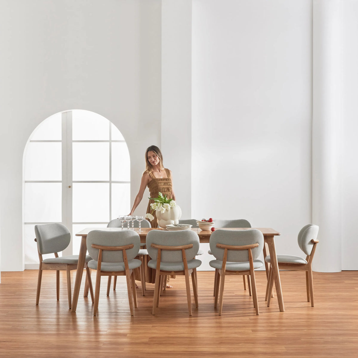 Magnus Dining Table Extendable 63-79" x 35" Solid American Oak