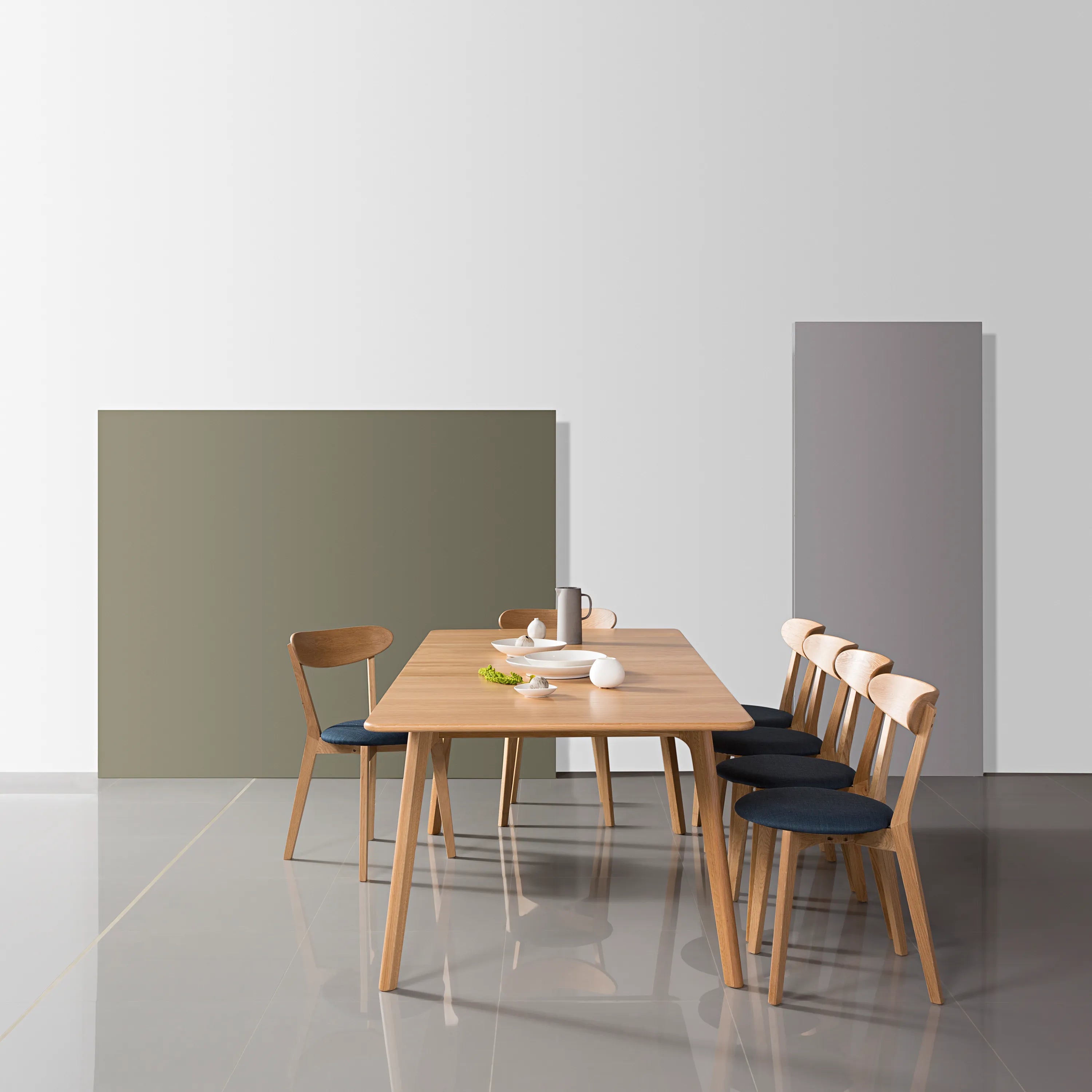 Magnus Dining Table Extendable 71-91" x 39" Solid American Oak