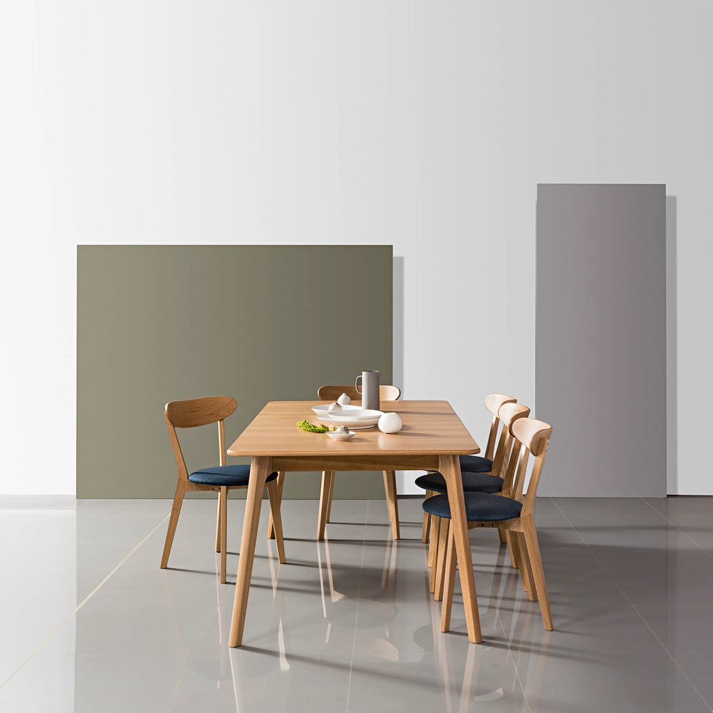 Magnus Dining Table Extendable 71-91" x 39" Solid American Oak