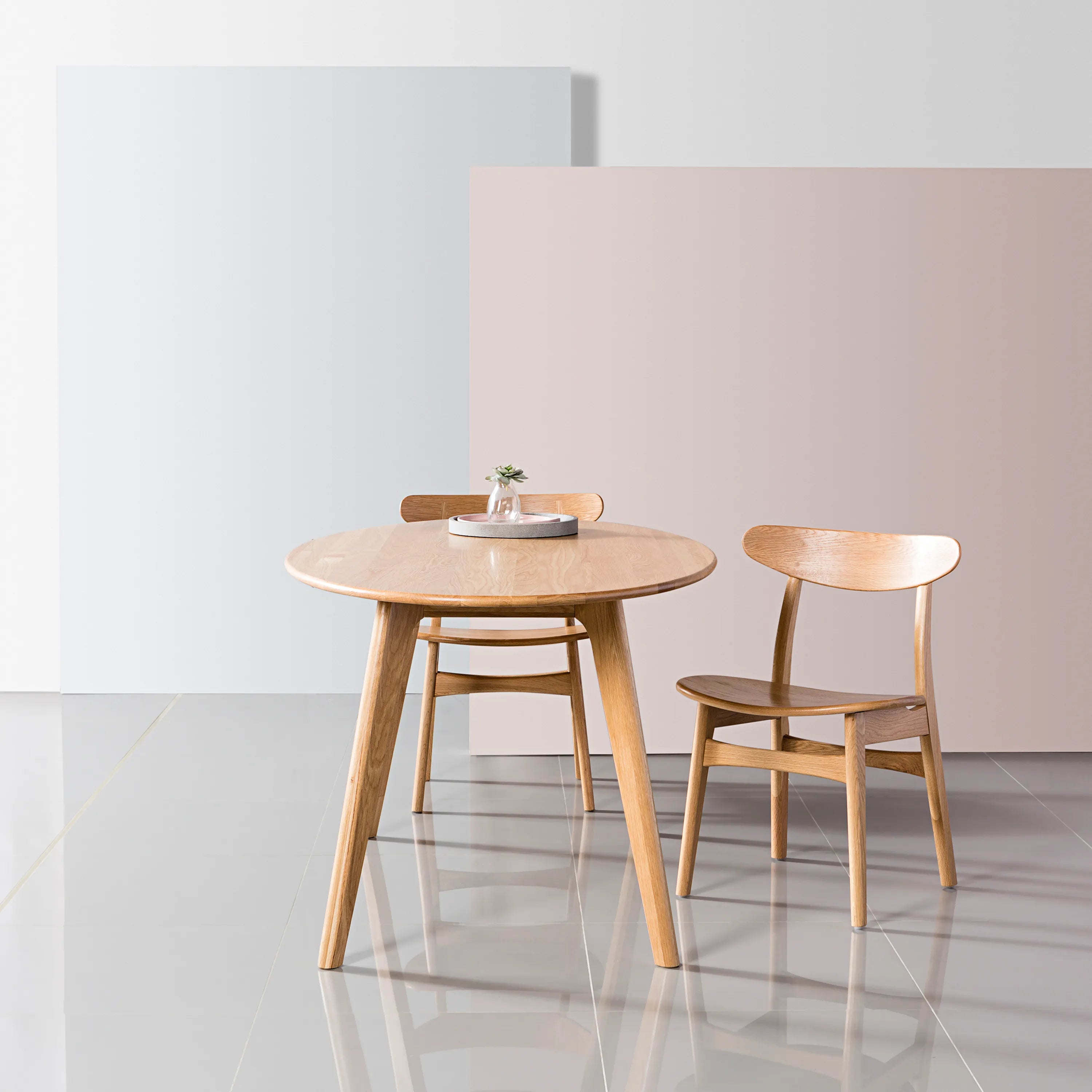 Magnus Dining Table Oval 63" x 35" Solid American Oak