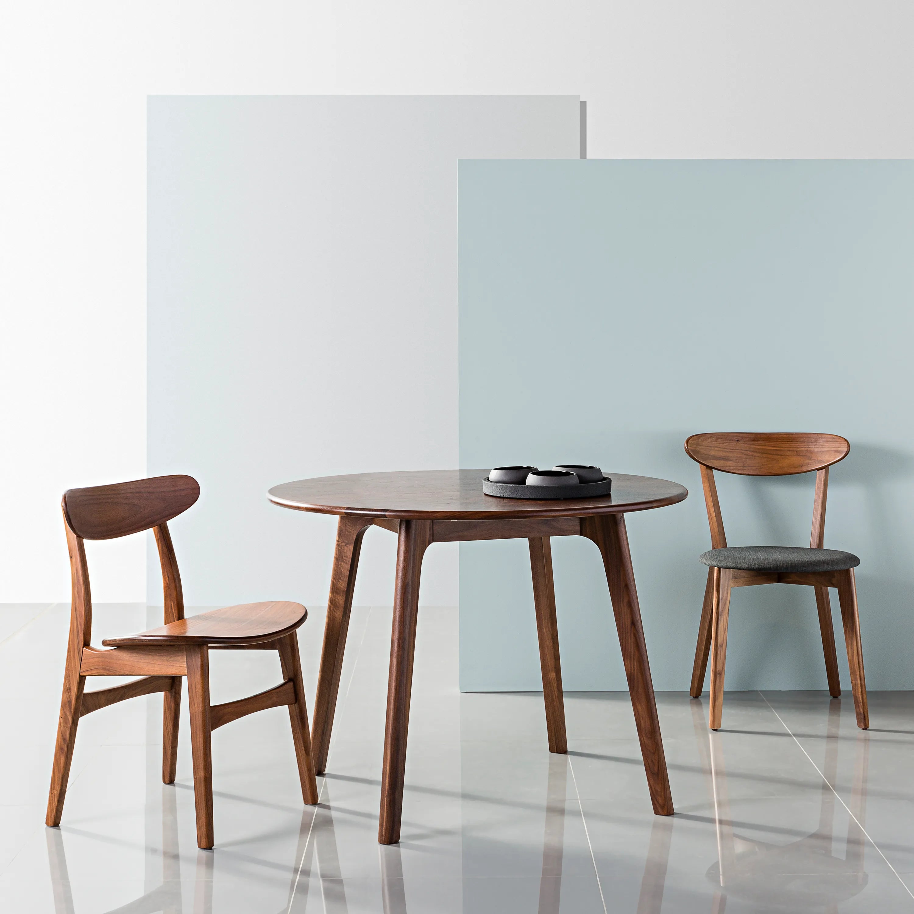 Magnus Dining Table Round 39" Diameter Solid American Walnut