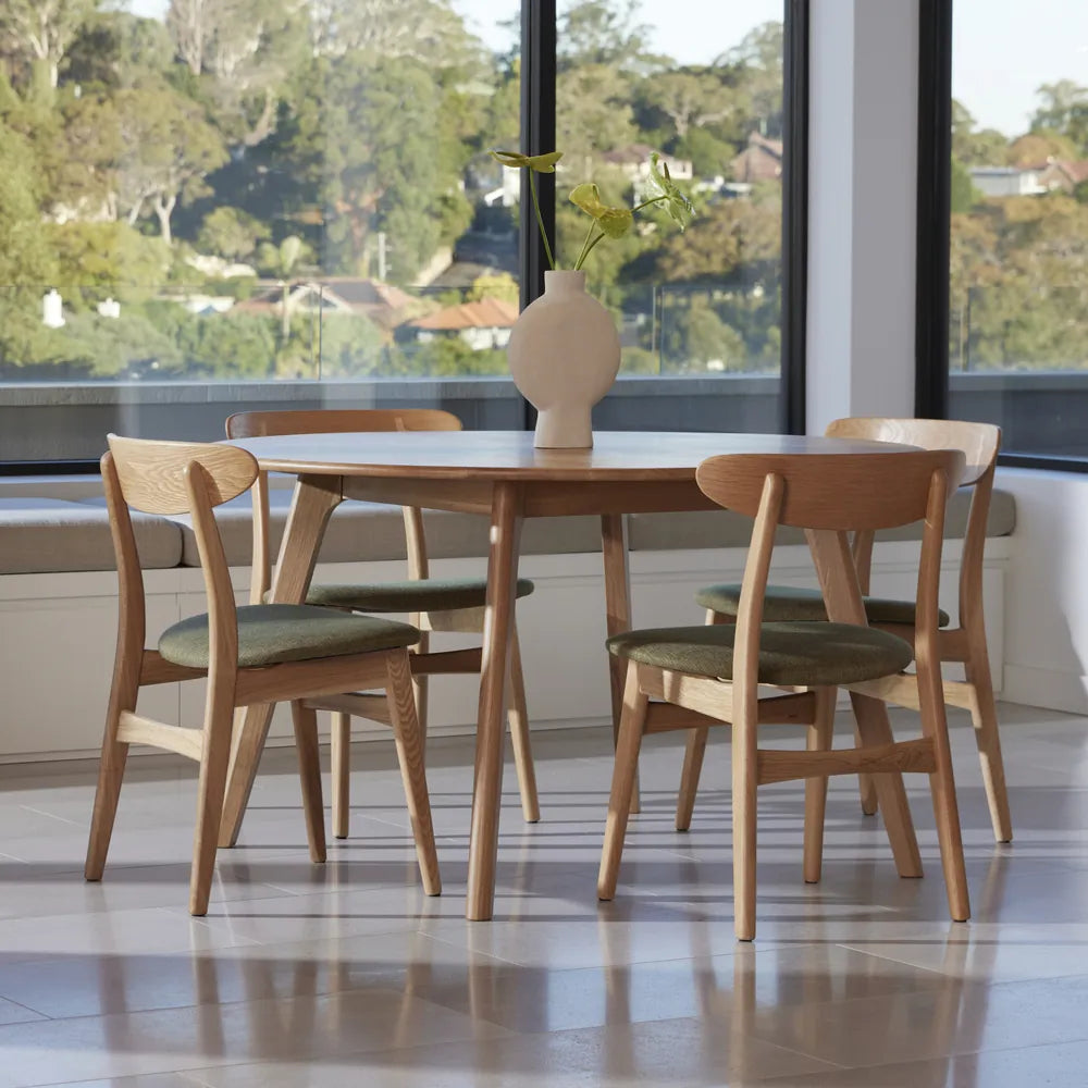Magnus Dining Table Round 51" Diameter Solid American Oak