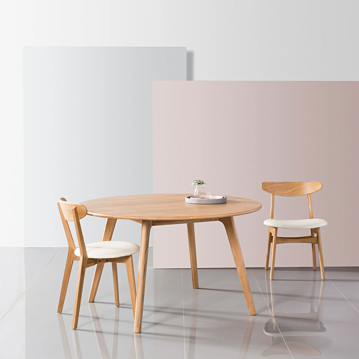 Magnus Dining Table Round 51" Diameter Solid American Oak