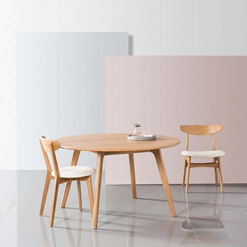 Magnus Dining Table Round 51" Diameter Solid American Oak