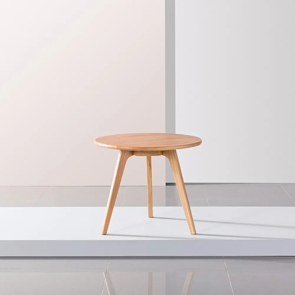 Magnus Side Table Round 24" Diameter Solid American Oak