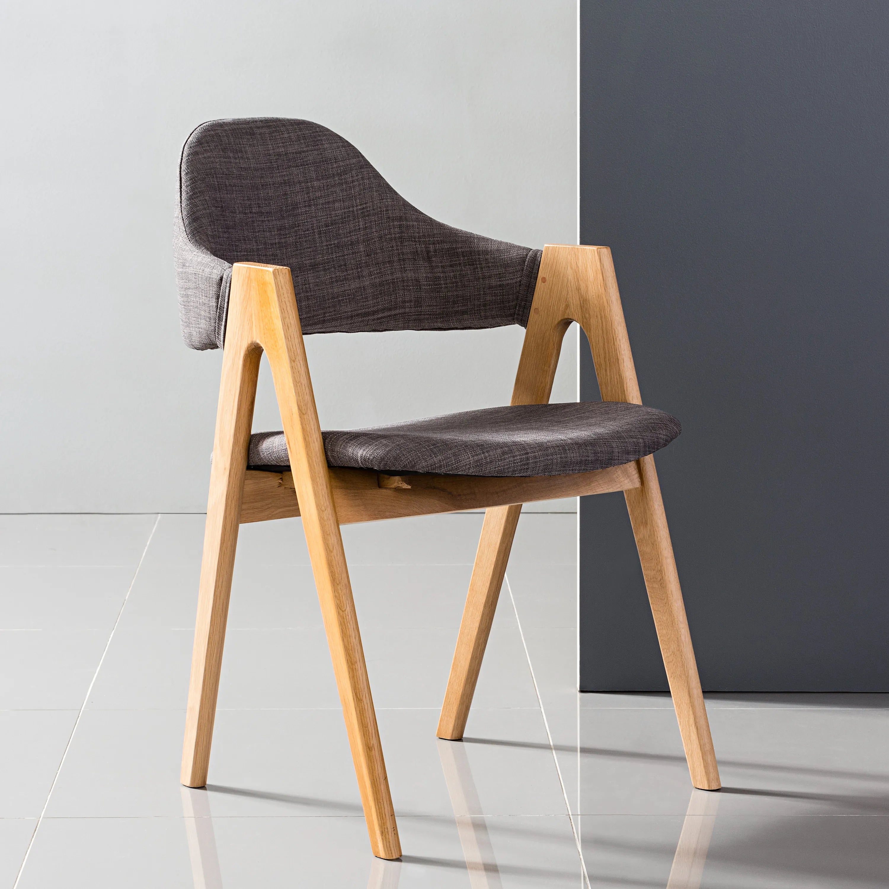 Nestor Dining Chair Light Gray Fabric Solid American Oak