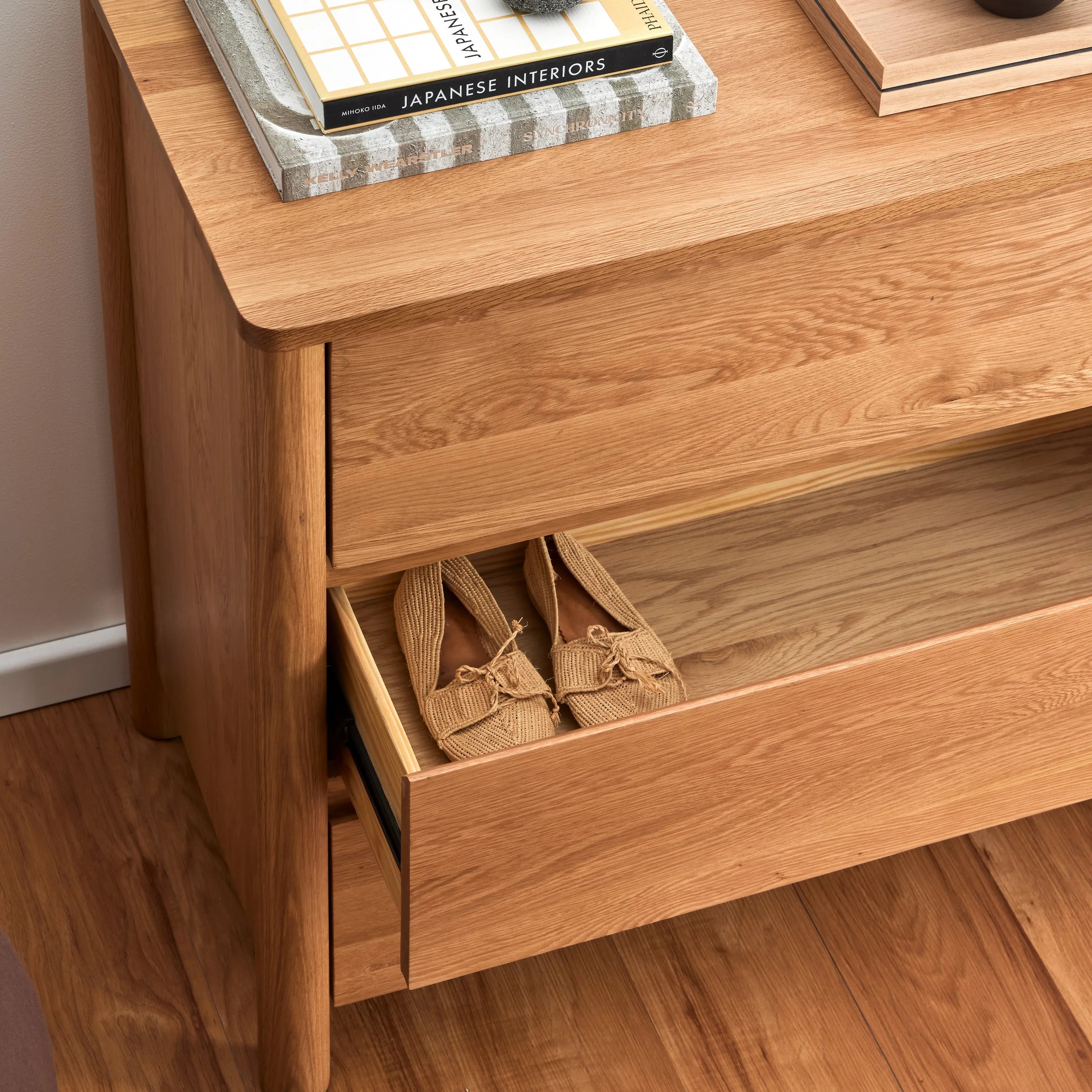 Olivia Dresser 3 Drawers 39" x 20" Solid American Oak