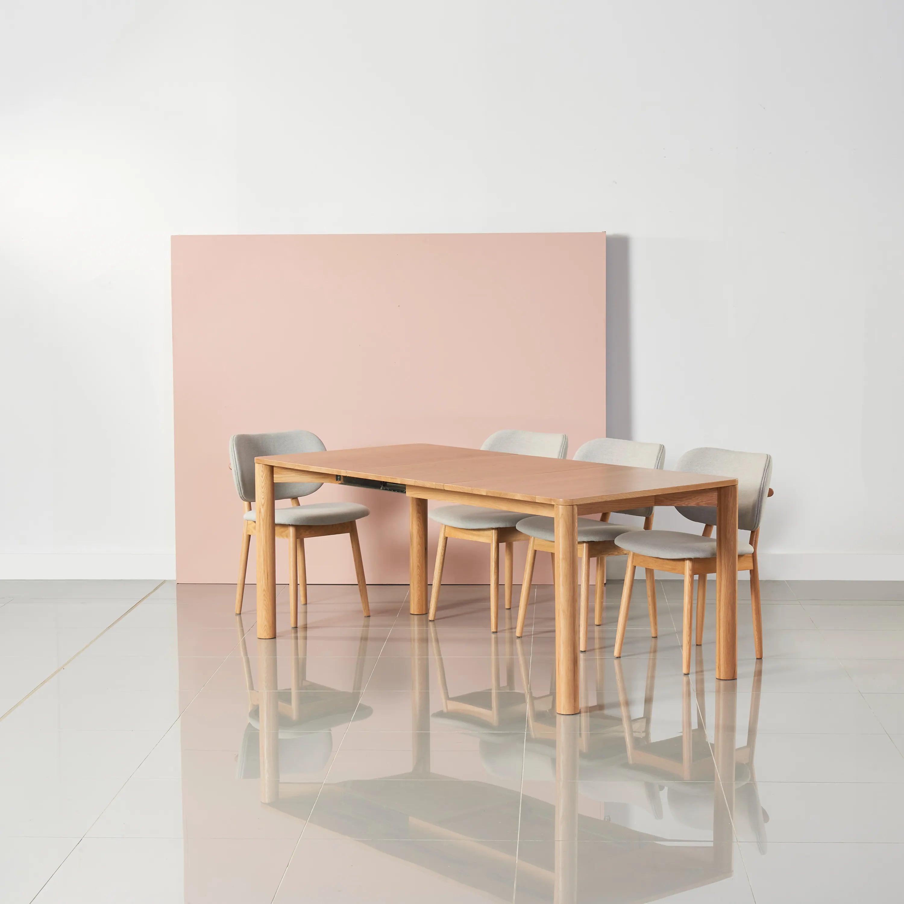 Olivia Dining Table Extendable 51-71" x 35" Solid American Oak