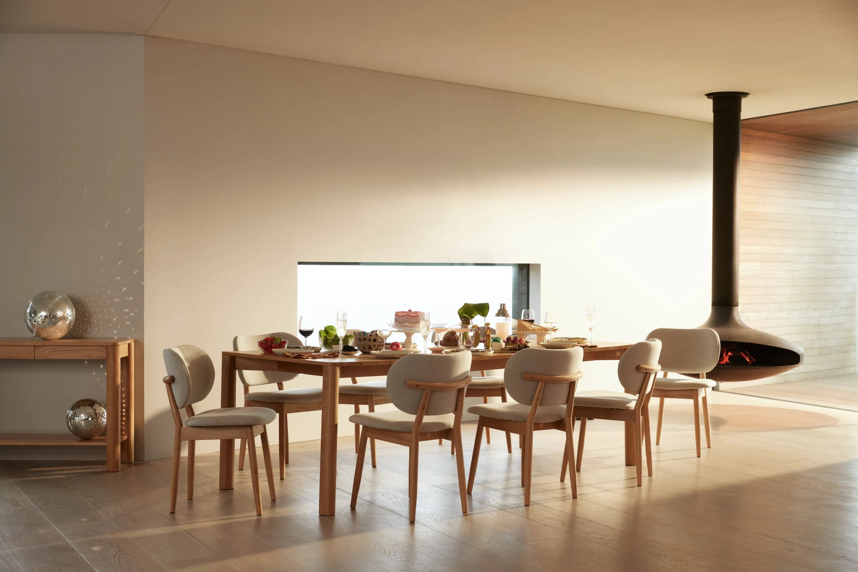 Otto Dining Table Extendable 75-95" x 39" Solid American Oak