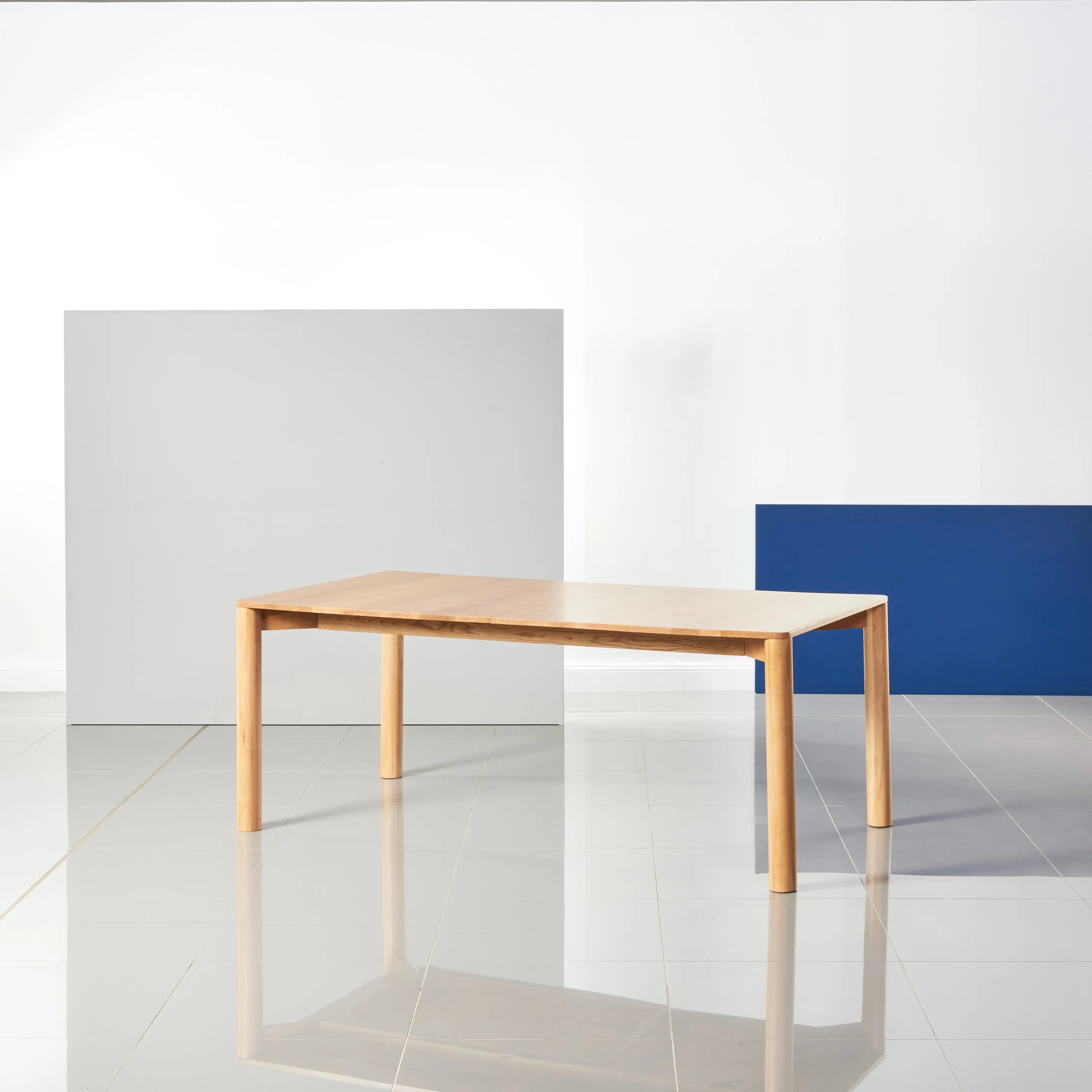 Otto Dining Table Extendable 75-95" x 39" Solid American Oak