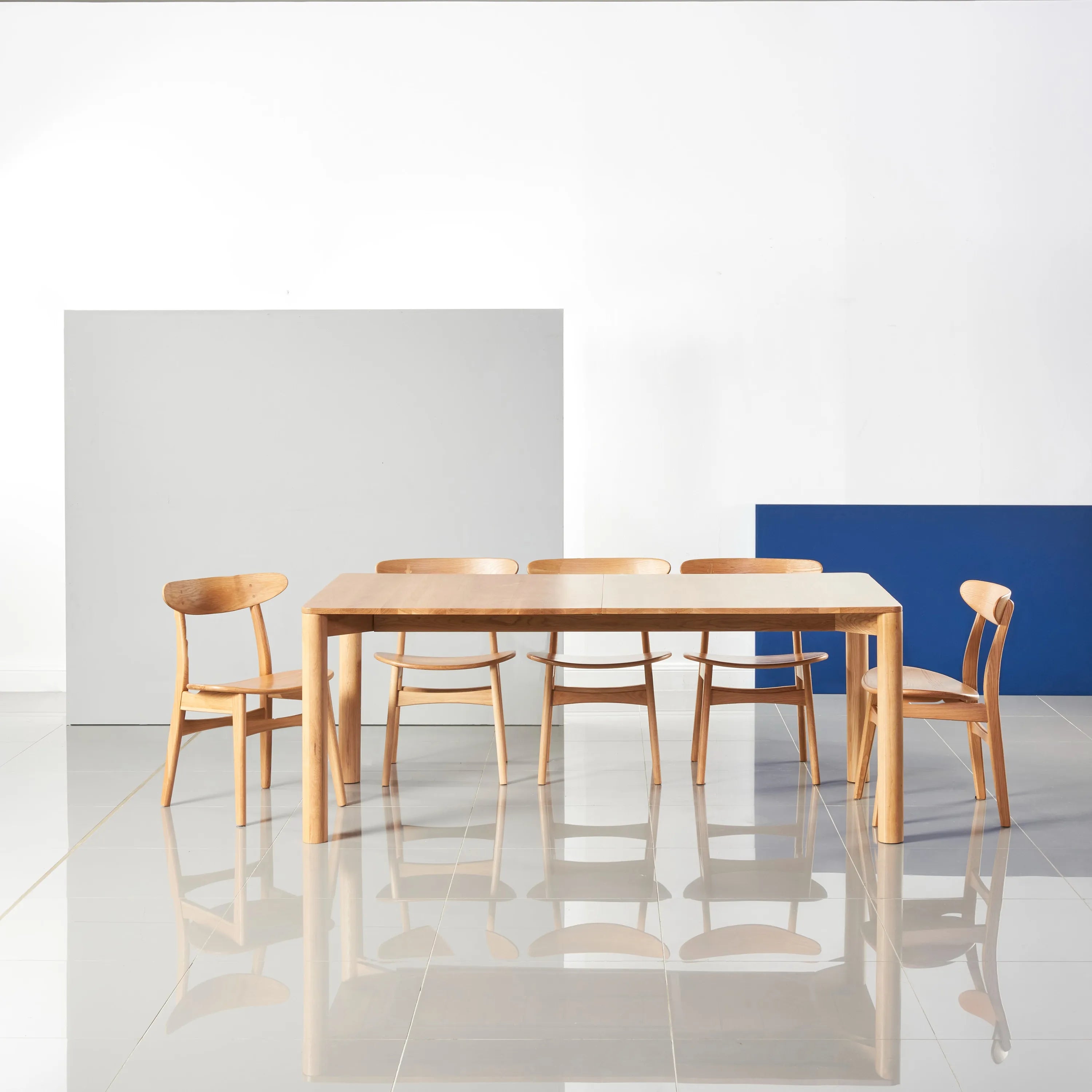 Otto Dining Table Extendable 75-95" x 39" Solid American Oak