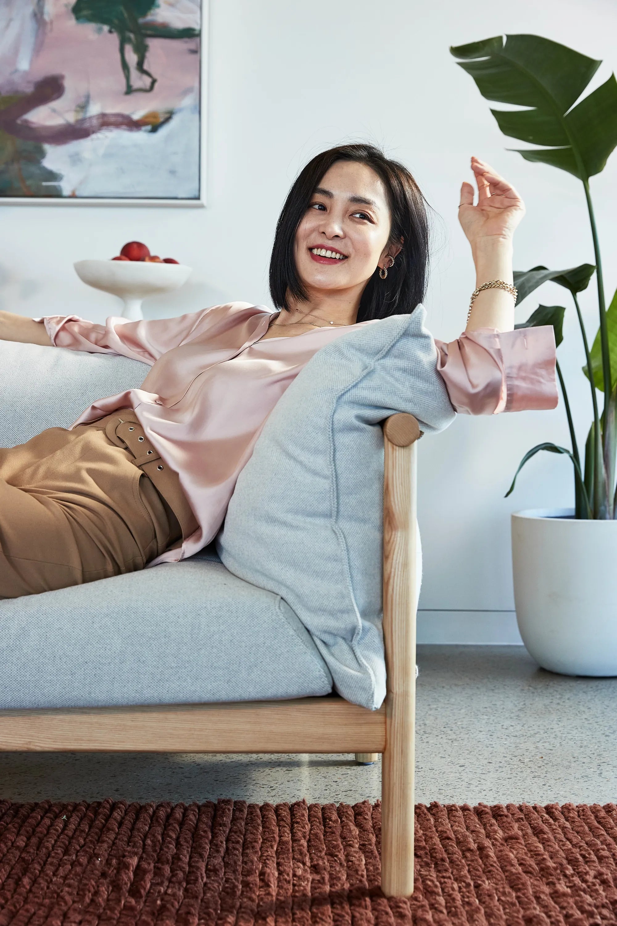 Olivia Sofa 2-Seater Soft Gray Fabric Solid American Oak