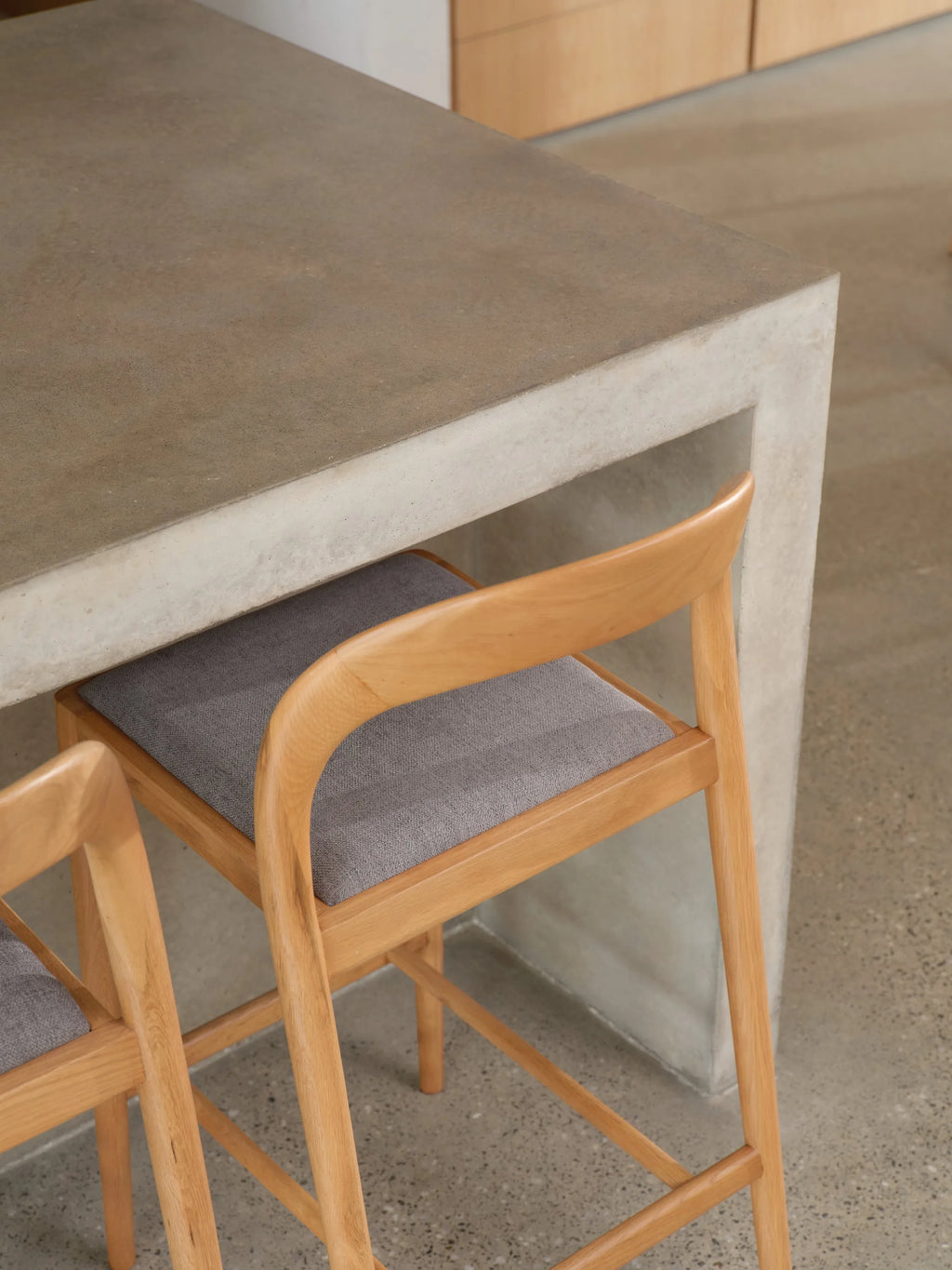 Sara Counter Stool Pewter Gray Fabric Solid American Oak