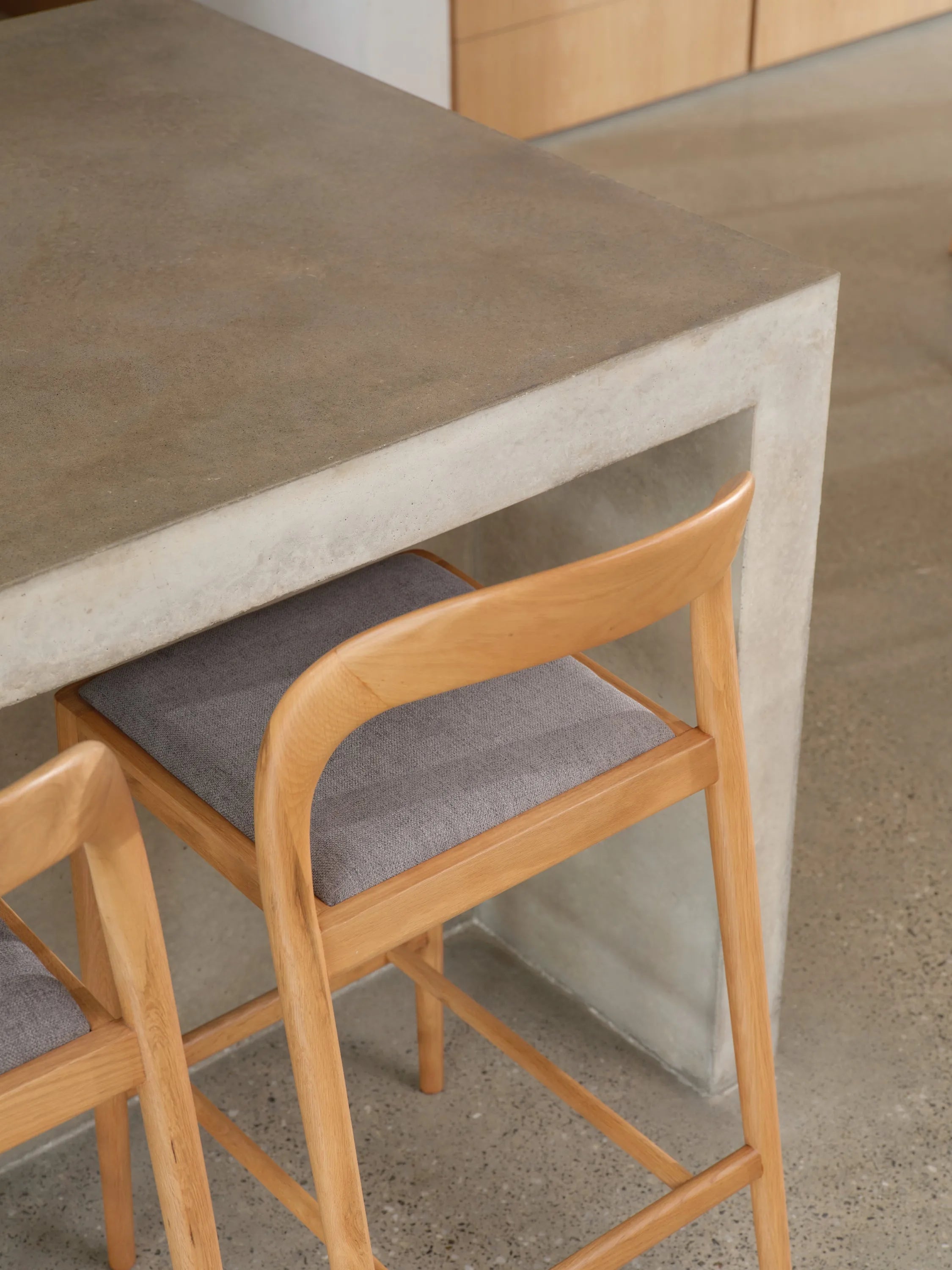 Sara Counter Stool Pewter Gray Fabric Solid American Oak