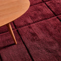 iconbydesign-tegel-nz-wool-rug-berry-red--SHARED--lifestyle-1_detail-texture-b.webp