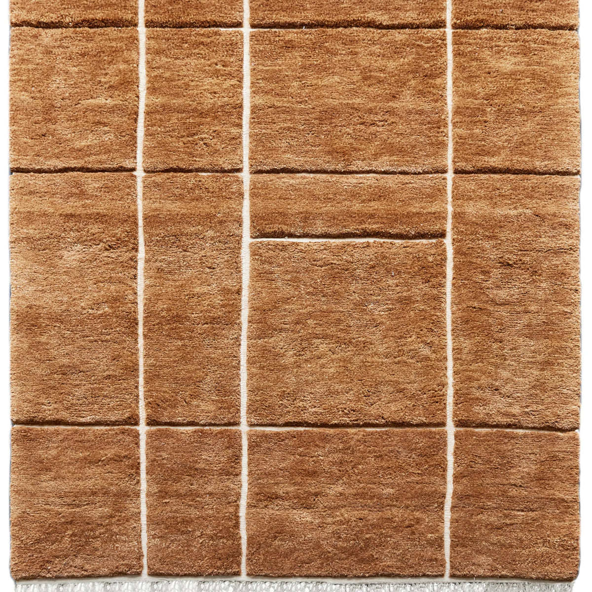 iconbydesign-tegel-nz-wool-rug-gingerbread--SHARED--studio-a_flatlay.webp
