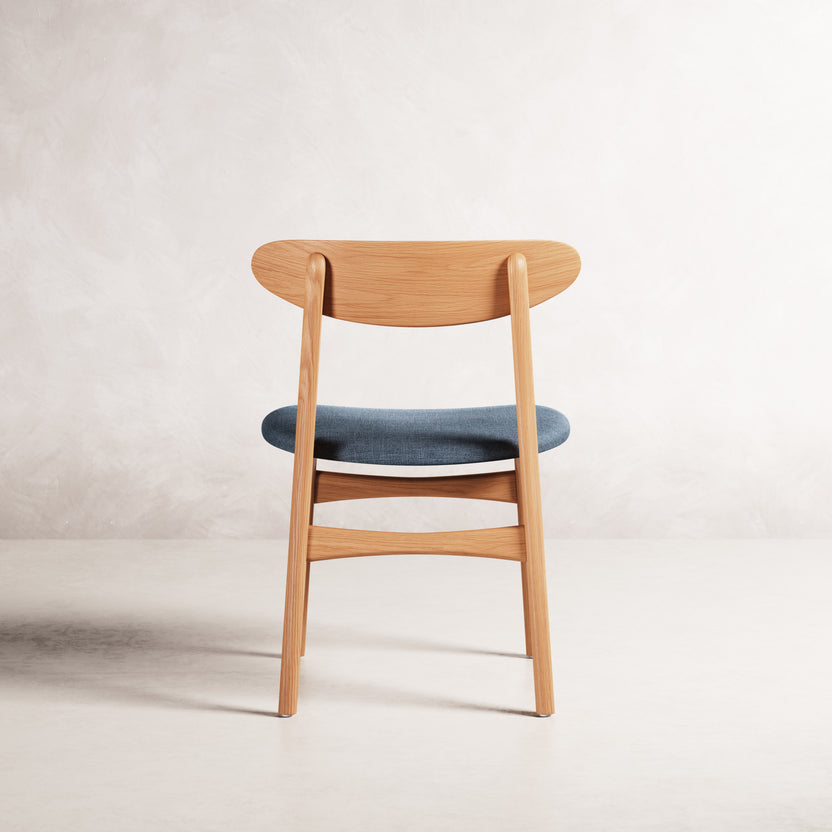 magnus-dining-chair-oak-chambray-blue-fabric--DF2EA1--01-cam-b0016