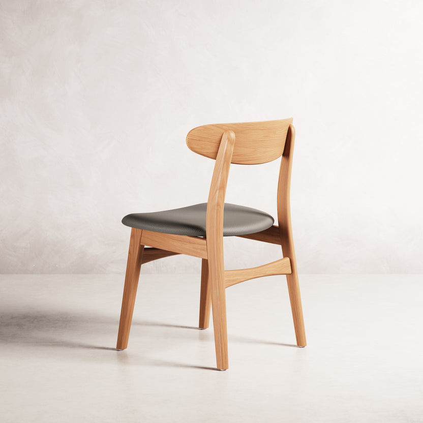 magnus-dining-chair-oak-grey-leather--DF2JA1--01-cam-b0021