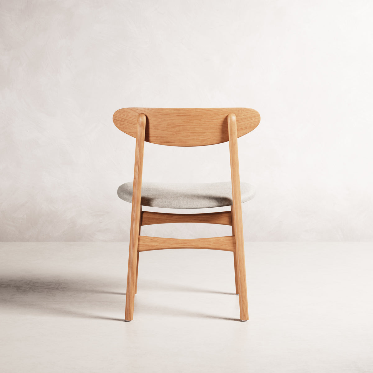 magnus-dining-chair-oak-oatmeal-beige-fabric--DF2DA1--01-cam-b0016