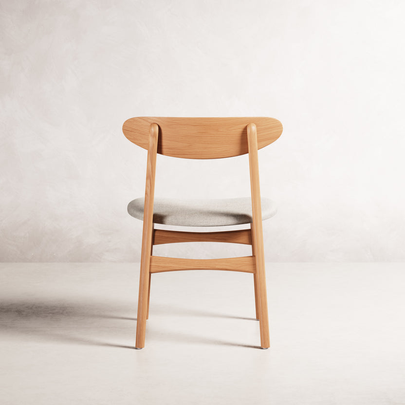 magnus-dining-chair-oak-oatmeal-beige-fabric--DF2DA1--01-cam-b0016