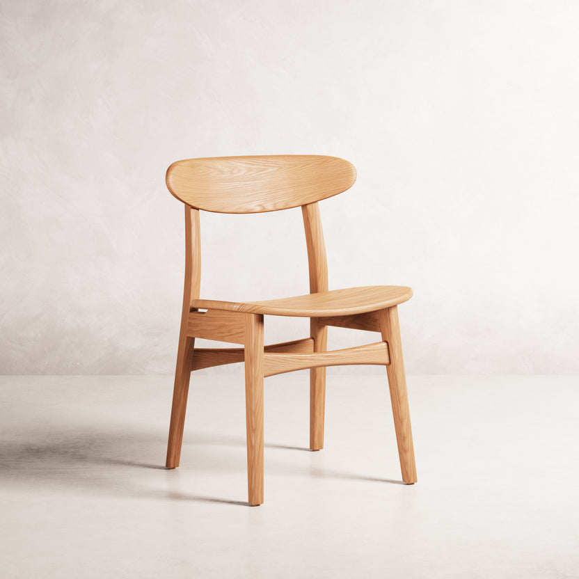 magnus-dining-chair-oak-solid-seat--DF2AA9--01-cam-b0001