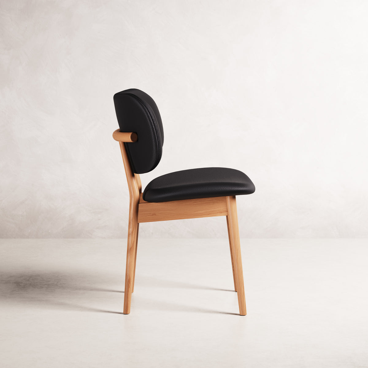 olivia-dining-chair-oak-black-leather--DF3GA1--01-cam-b0007