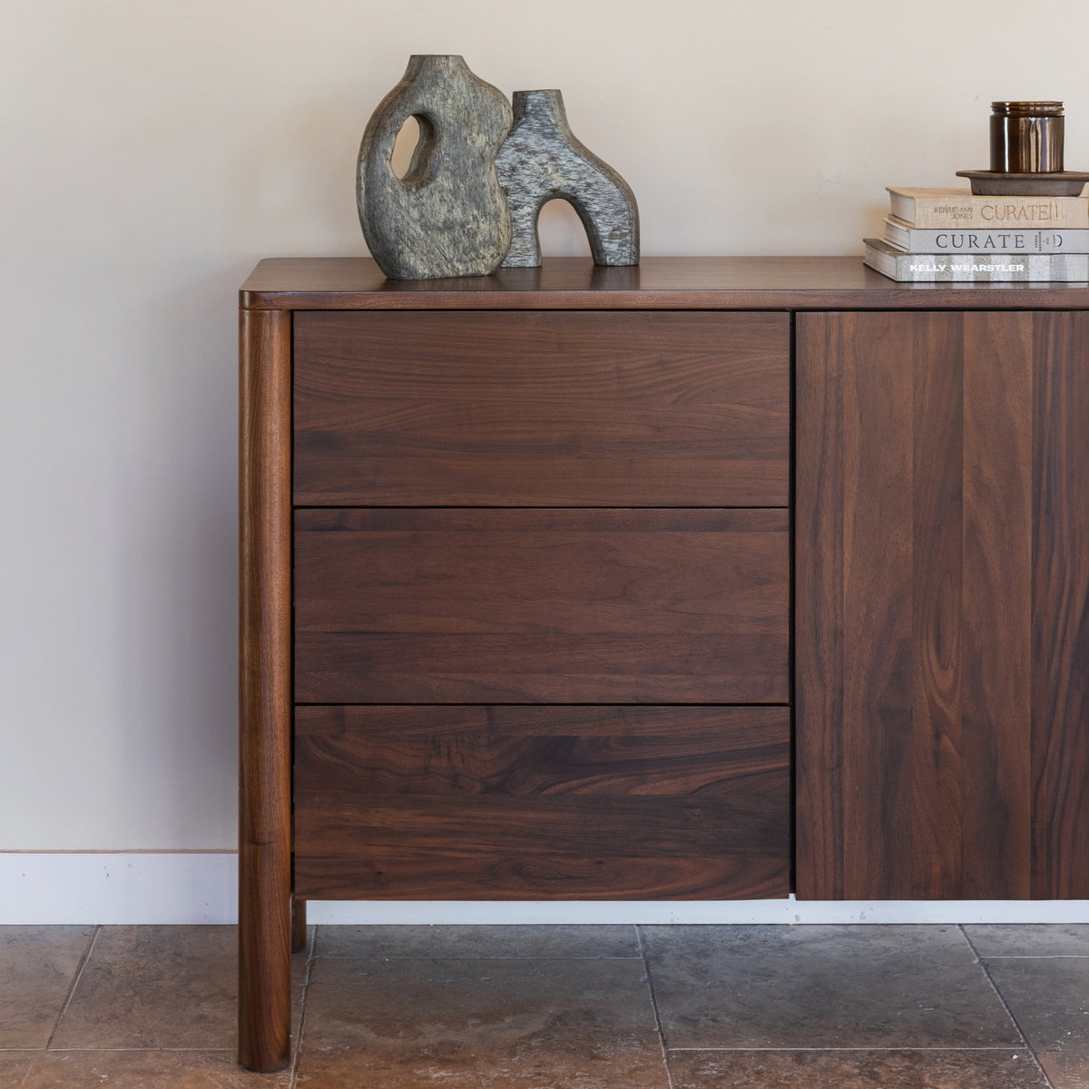 olivia-sideboard-120cm-walnut--DE5ABB--detail-2-sq